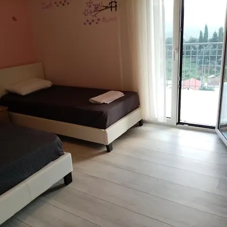 3 Storey House,Close To The Sea -Efi'S House *