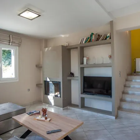 3 Storey House,Close To The Sea -Efi'S House Dom wakacyjny Riza (Cephalonia)