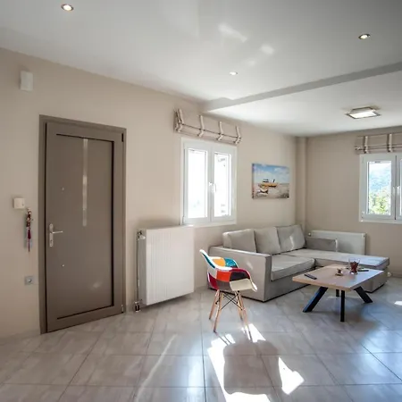 3 Storey House,Close To The Sea -Efi'S House Riza (Cephalonia)